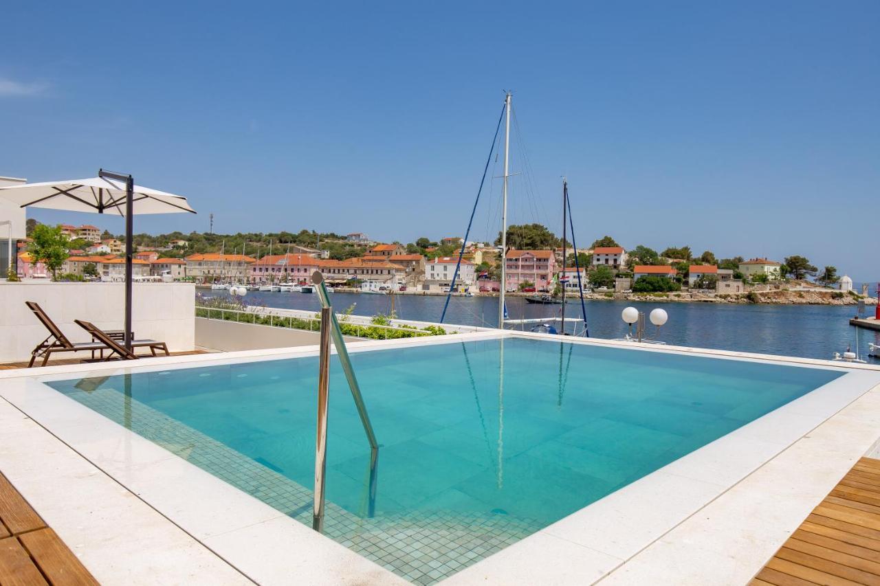 Maiora Luxury Island Suites Sali Luaran gambar